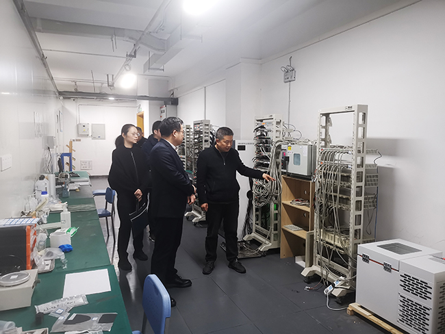 省科技厅钱国平厅长一行考察我所